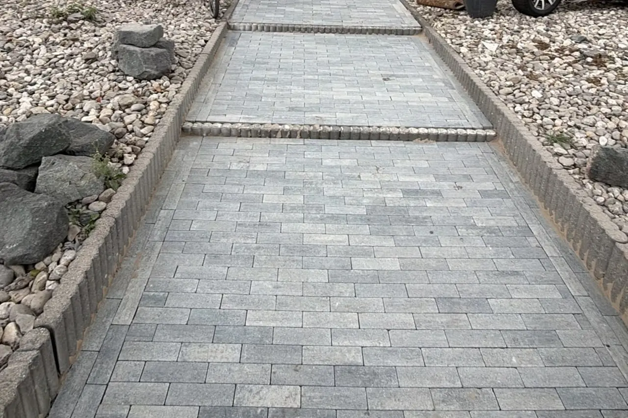 Opsluitbanden & trottoirbanden
